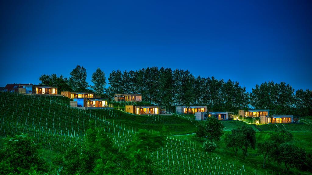 Weingarten-Resort Unterlamm Loipersdorf - Adults Only Kültér fotó